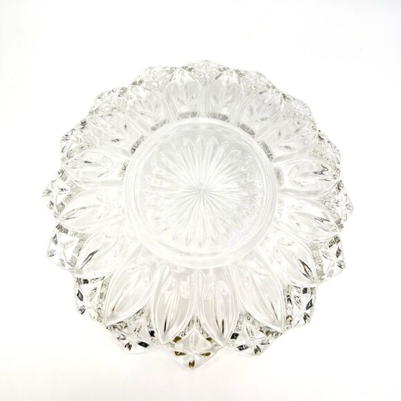 Vintage Federal Cut Glass Dish Bowl Sun Flower Sunflower Petal Starburst Pattern - Picture 7 of 10